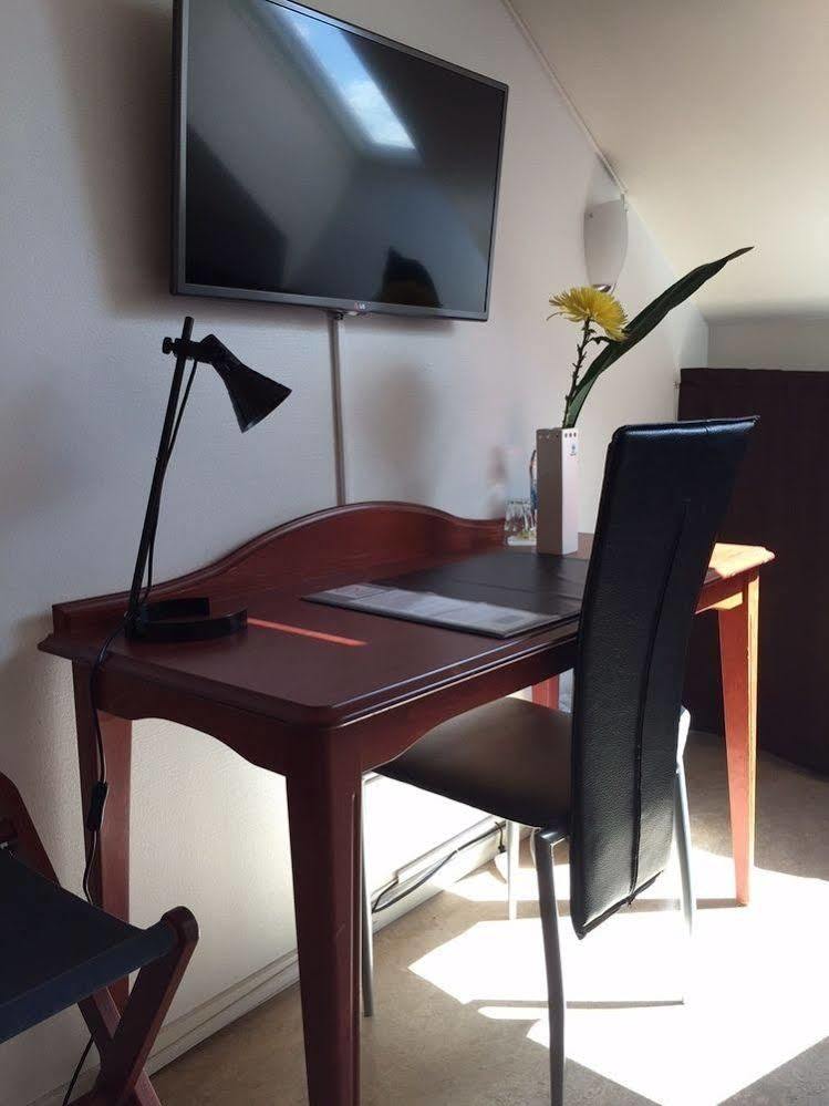 Pronova Hotell & Vandrarhem Norrköping Buitenkant foto